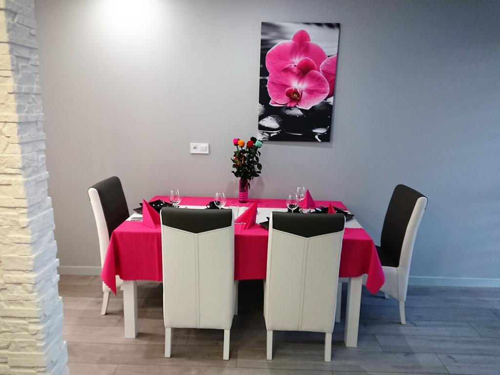 Apartament Exclusive Lejlighed Kielce Eksteriør billede